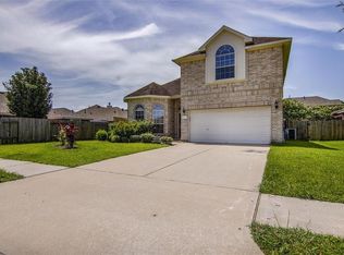 1004 Autumn Brook St, Seabrook, TX 77586