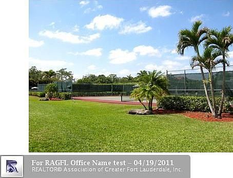 5th image of 6261 NW 79th Way
