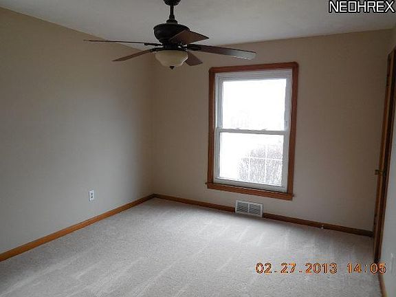 4th image of 5807 Ira Ave