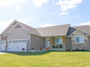 26040 22nd St W, Zimmerman, MN 55398