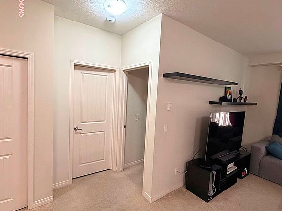 5th image of 1540 Sherwood Blvd NW #1105