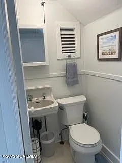 3 Bath Ave — Photo 49