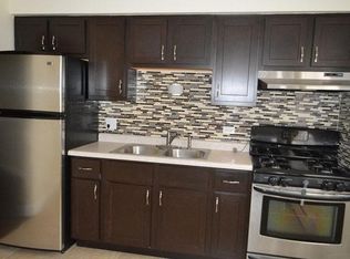 10849 S Lloyd Dr APT 1, Worth, IL 60482