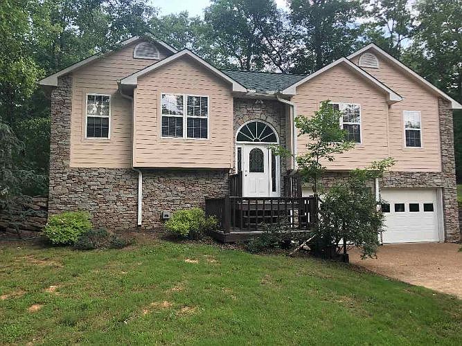 1st image of 281 Bradley Ln