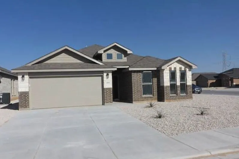 2049 Dove Ave