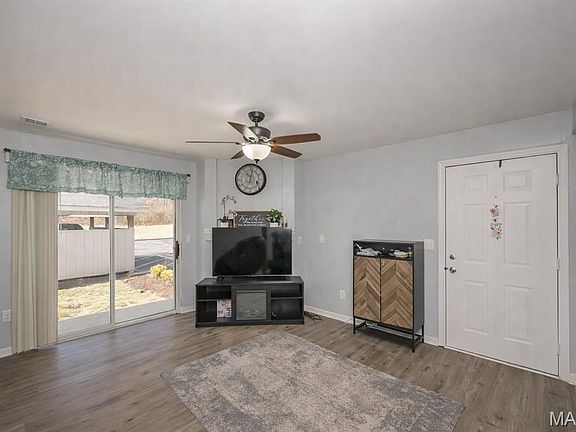 5th image of 16500 Jubilee Hill Spur Unit A