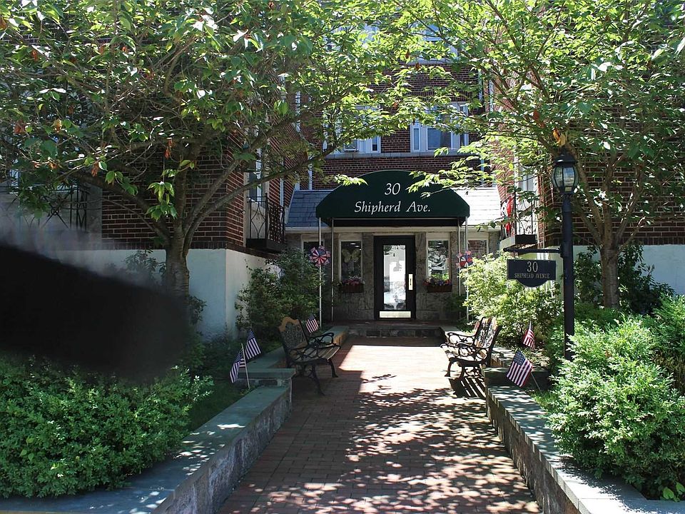 1st image of 30 Shipherd Ave APT 8A