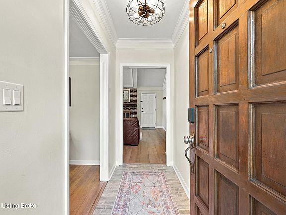 4th image of 11916 Berry Hill Rd