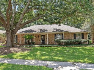 1440 Shawn Dr, Baton Rouge, LA 70806
