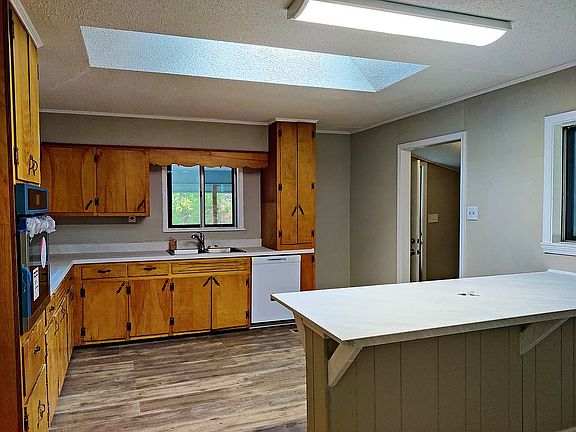 3rd image of 5736 County Road 222