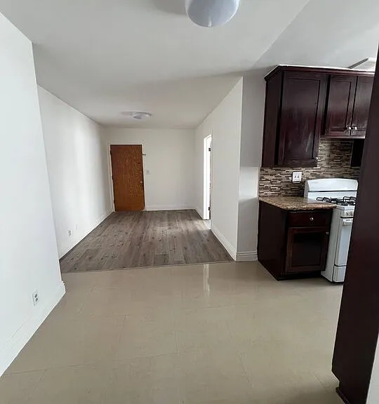 4822 Rosewood Ave #4 — Photo 13