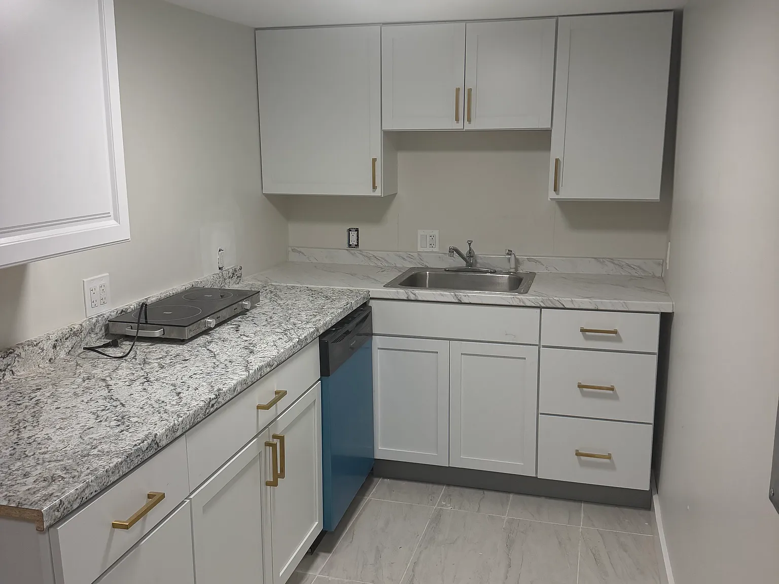 2 bed, 1470 sqft, $2,800 — Photo 3