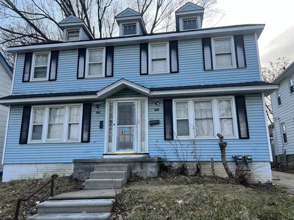 121 Jones St, Mount Clemens, MI 48043