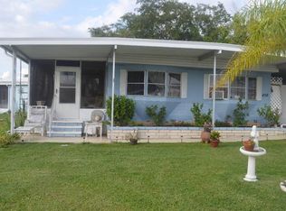 498 Flamingo Ln, Ellenton, FL 34222