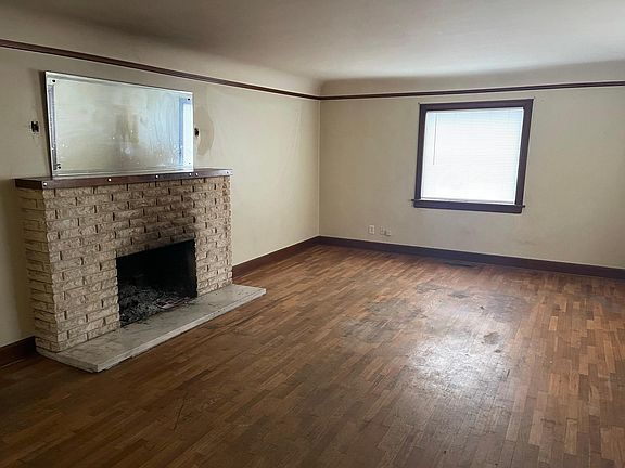 5th image of 620 96th St S