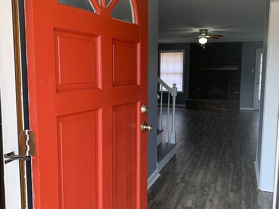 3rd image of 1611 Golden Fields Dr