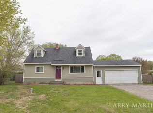 4133 Sandy Dr, Dorr, MI 49323