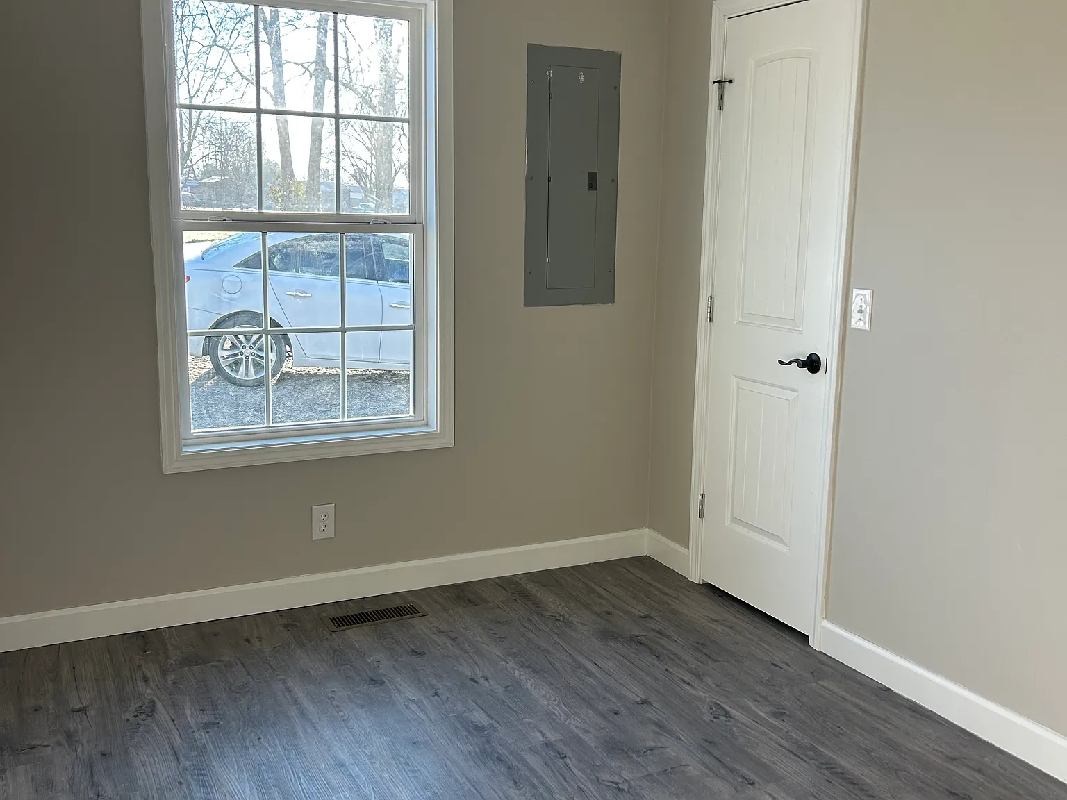2 bed, 725 sqft, $1,350 — Photo 4
