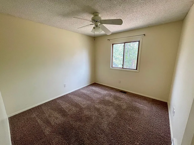 1907 Buena Vista Pl — Photo 15