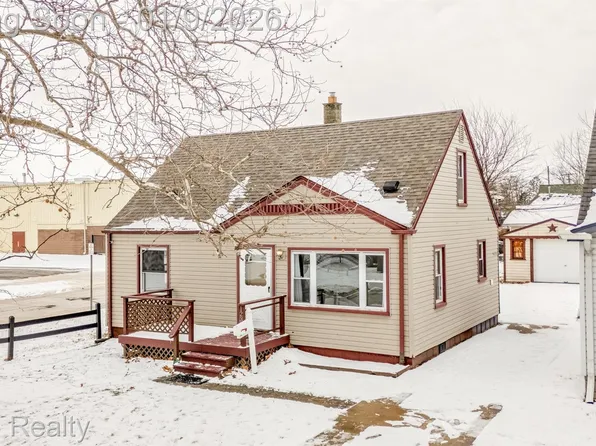 12320 Syracuse St, Taylor, MI 48180