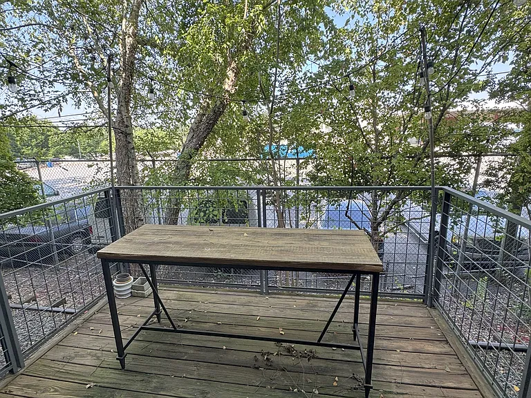 1661 La France St NE #407 — Photo 44