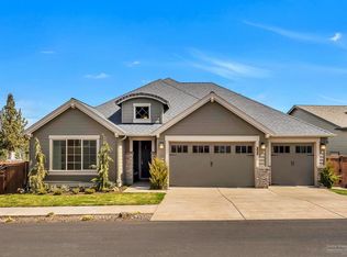 61022 Ambassador Dr, Bend, OR 97702