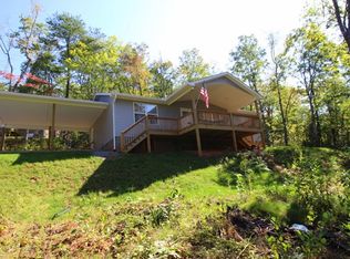 17 Grace Starr Rd, Franklin, NC 28734