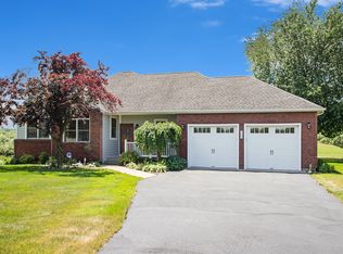 111 Edelweiss Dr, Fremont, MI 49412