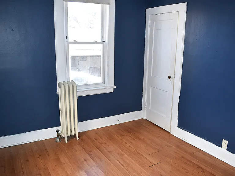 224 Ward Pl #1 — Photo 12