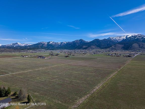 5th image of 17.44 Ac Off Co Rd #109
