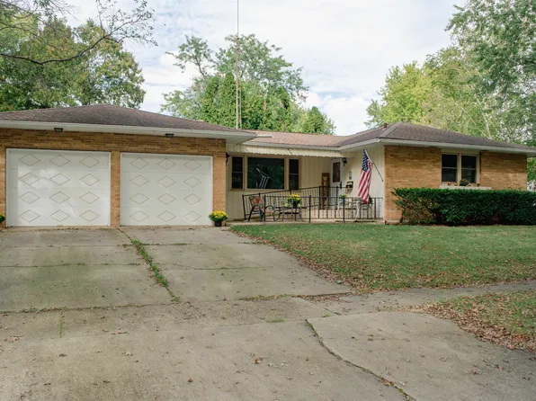450 W Liberty St, Evansville, WI 53536