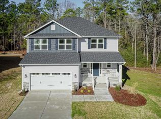 11 Spring Flowers Dr, Cameron, NC 28326