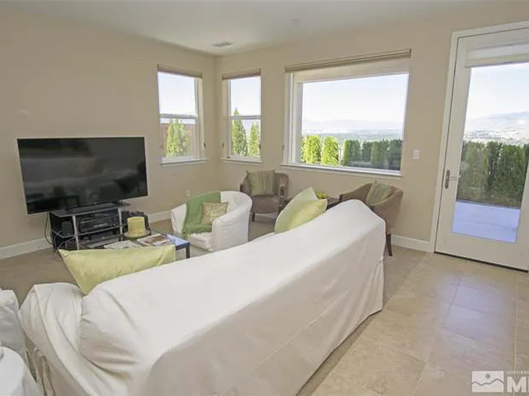 3075 Abruzzi Ct — Photo 9