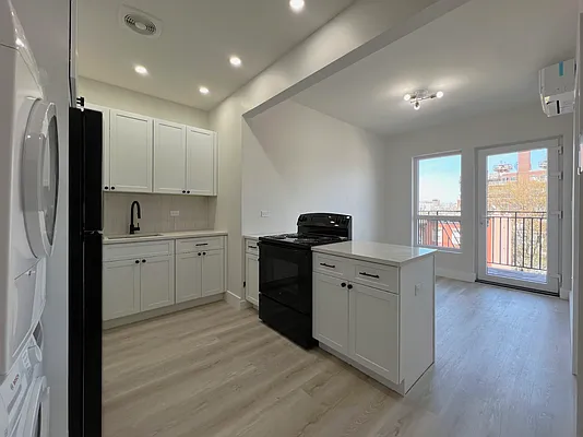 Rented by MADEHOME | media 4