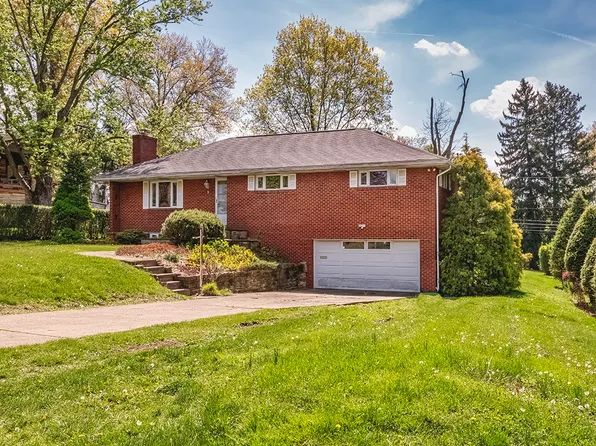 3013 Hillcrest Rd, Bethel Park, PA 15102