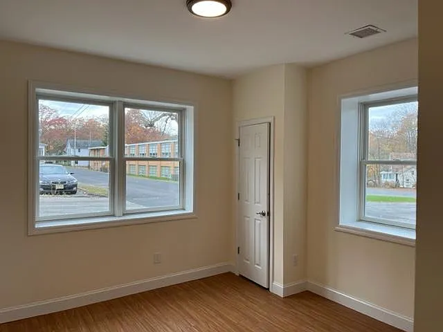 11 Prospect St #1 — Photo 13