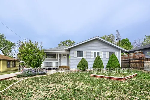 7435 Julian St Photo 1
