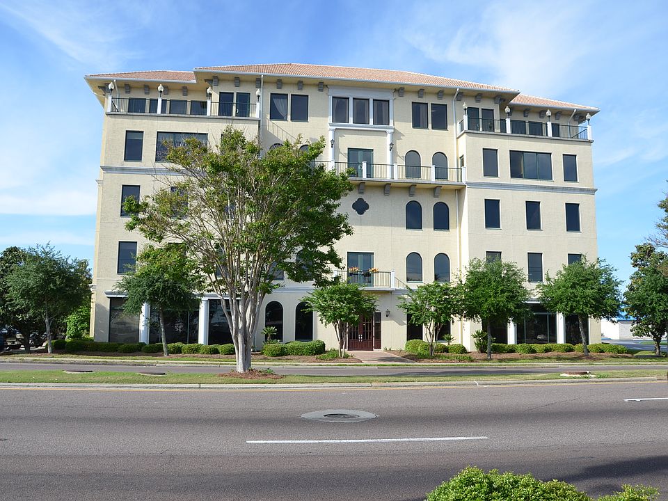 1st image of 543 Harbor Boulevard #304