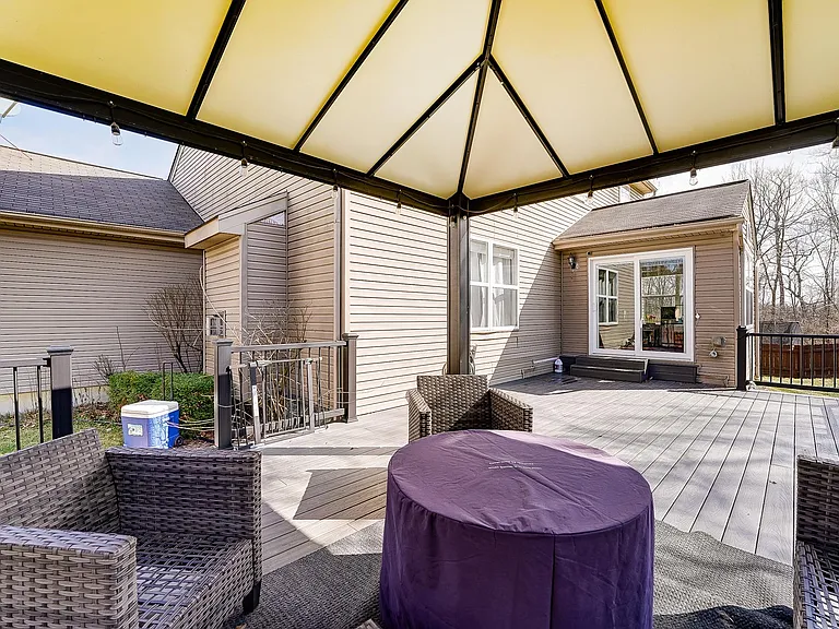 6700 Bartlett Ct — Photo 70