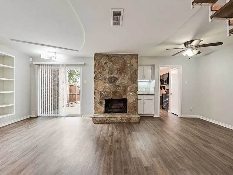 2203 Salem Dr — Photo 5