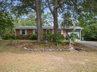 220 NE 46th St, Oak Island, NC 28465