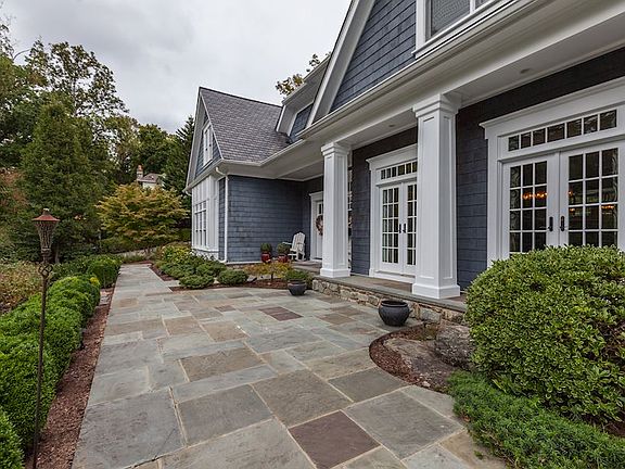 Front Flagstone Walkway