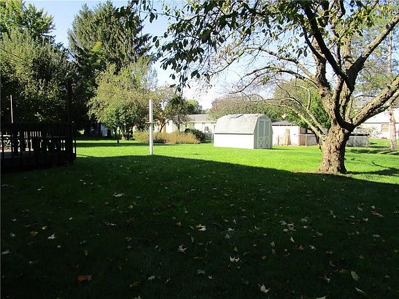 2nd image of 40 Clearview Dr
