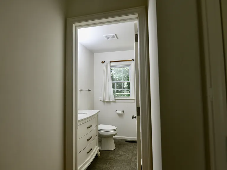 3215 Plantation Rd — Photo 19