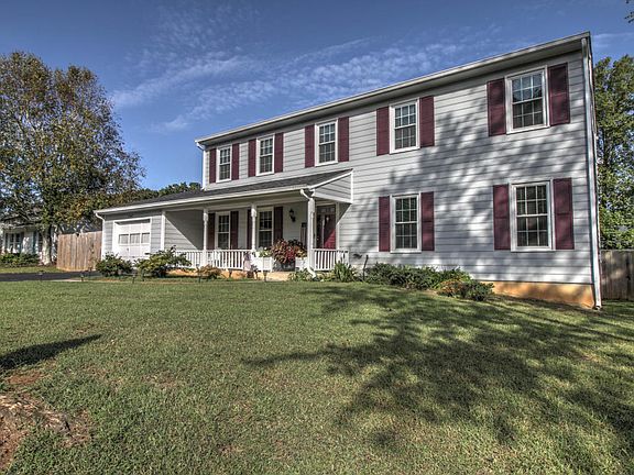 2nd image of 1507 Kingsmill Dr