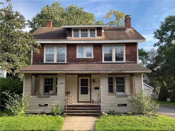 209 Hartford Pl, Utica, NY 13502
