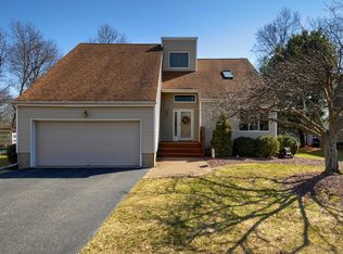 57 Longfield Dr, Hillsborough, NJ 08844