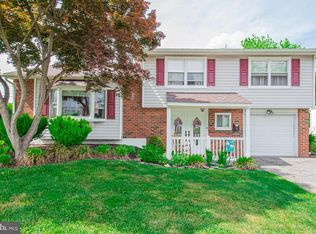 6 Pinedale Rd, Newark, DE 19711