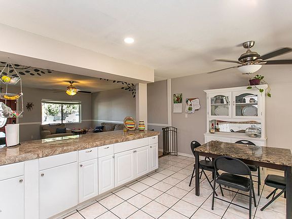 5th image of 8133 N 41st Dr