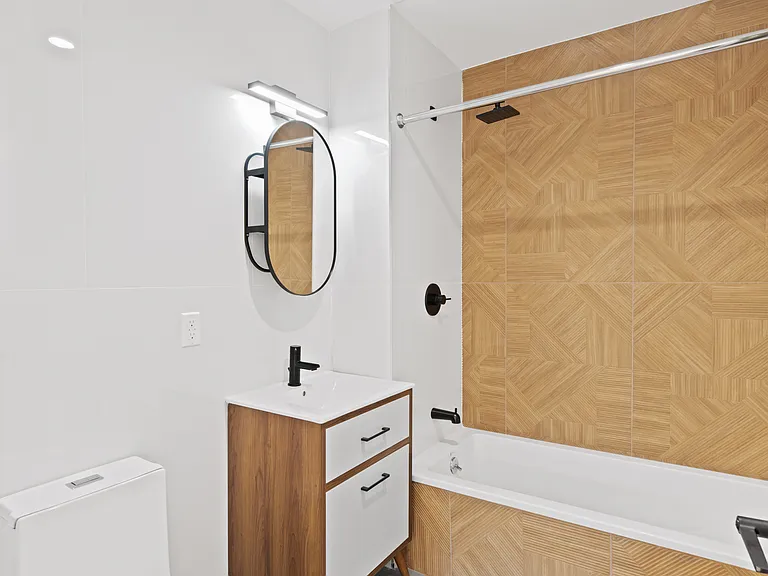 255 Clarkson Ave #1A — Photo 6